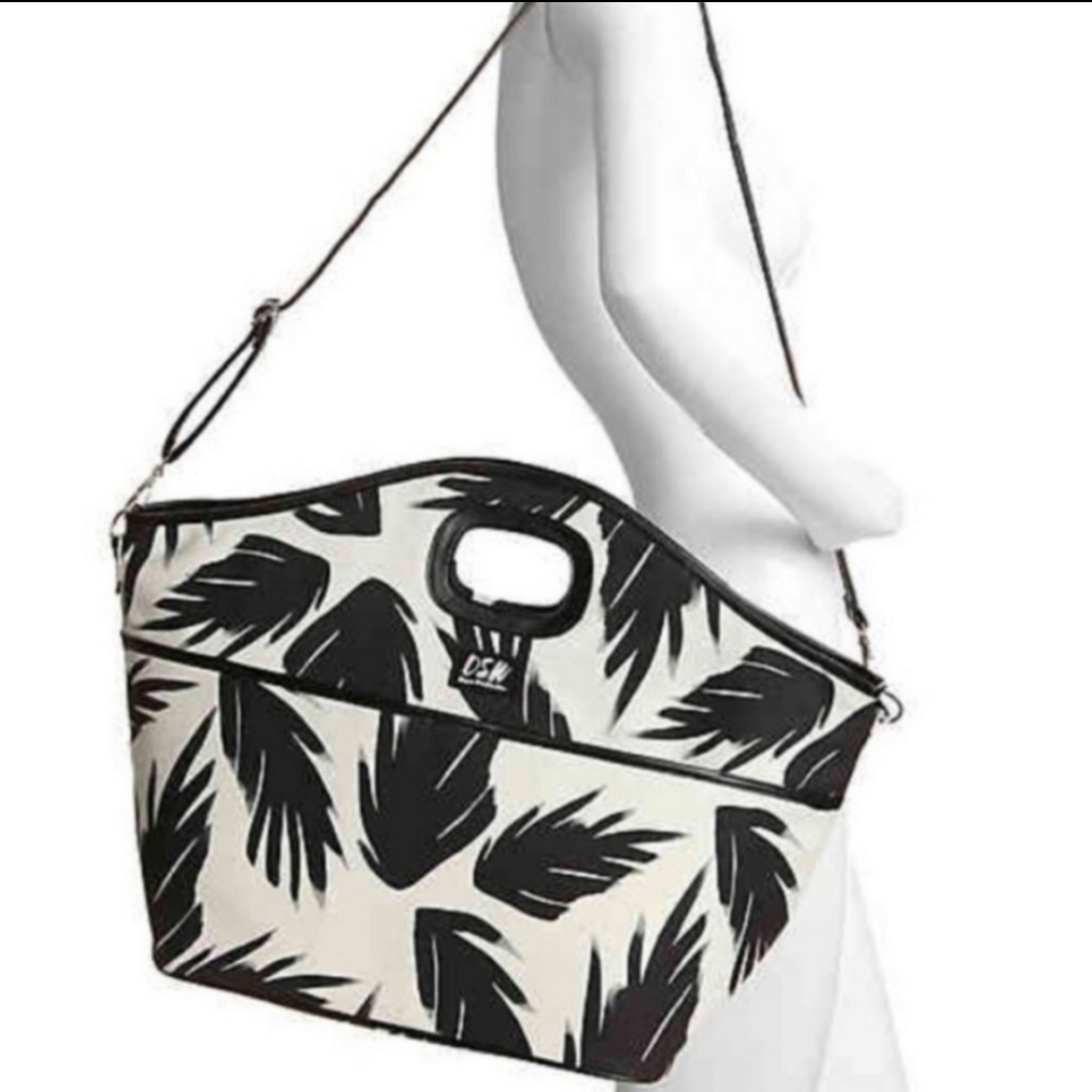NWOT DSW Insulated Tote Bag White/Black in Palm Leaf  Adjust Detach Stra…